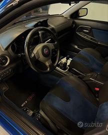 Aubaru impreza wrx sti