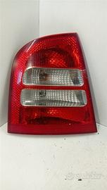 STOP FANALE POSTERIORE SINISTRO SKODA Octavia Berl