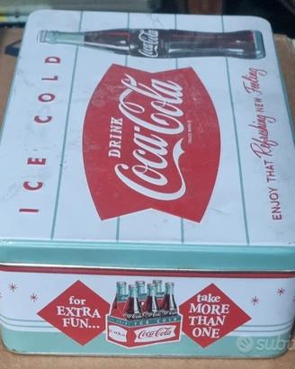 contenitore in latta Coca-Cola 