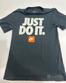 Maglia Nike da uomo