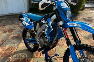 TM 250 4T
