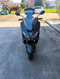 Suzuki Burgman 400