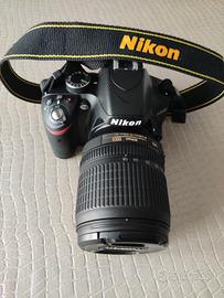 NIKON D3200