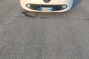 Renault Clio 1500 diesel 75 cv