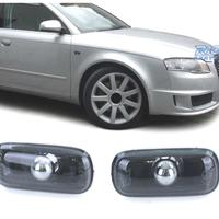 FRECCIE LATERALI PER AUDI A4 00-04 VETRO CHIARO NE
