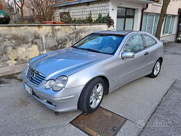 mercedes coupe cdi 220