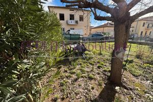 Appartamento con giardino Pratoranieri Follonica