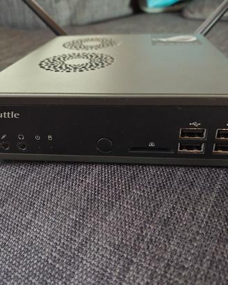 PC barebone Shuttle DS81