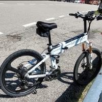 Bicicletta Mountain bike elettrica pieghevole 