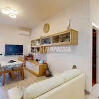 TRILOCALE ARREDATO CON BOX AUTO !!