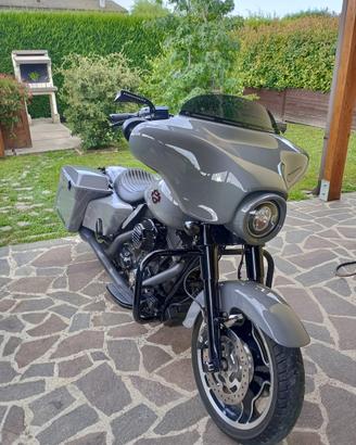 Harley Davidson FLHX Street Glide