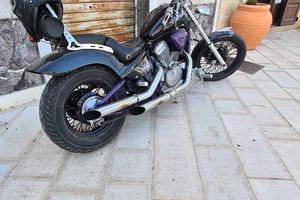 Honda shadow vt 600 (1992)