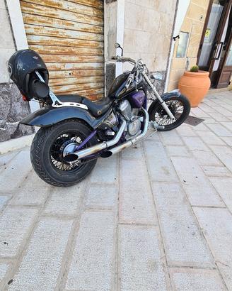 Honda shadow vt 600 (1992)