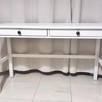 Scrivania IKEA HEMNES in legno massello - 120x47