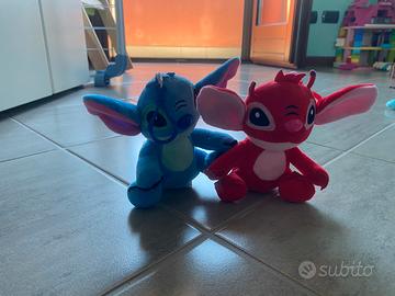 Coppia pupazzi Stich