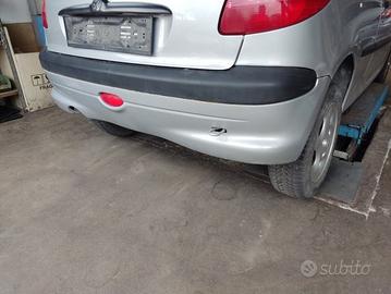 Paraurti posteriore PEUGEOT 206 del 2003