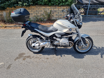 Moto BMW R1200R