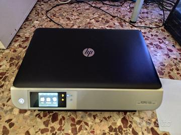 Stampante compatta HP ENVY 5530 (wi-fi)