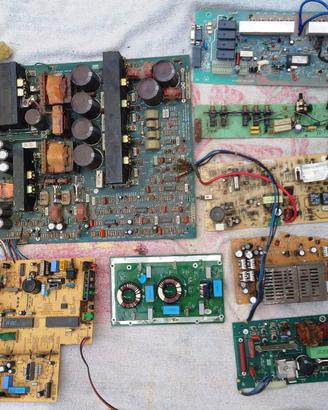Lotto schede elettroniche, recupero metalli e non