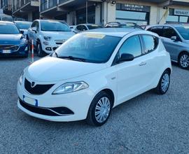 Lancia Ypsilon 1.2 69 CV 5p GPL Ecochic Silver 201