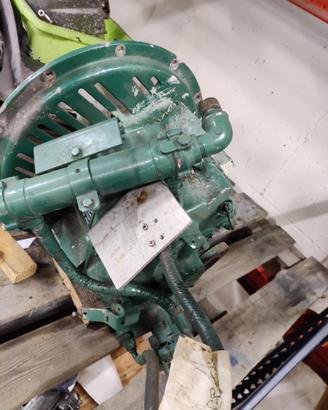 Invertitori ZF IRM 220A, 1.5:1