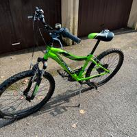 Bici MTB con ruote da 24