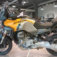 Moto Guzzi Stelvio