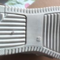 Scarpa con perle  num.37 nuove