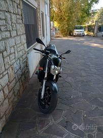 suzuki gsr 600