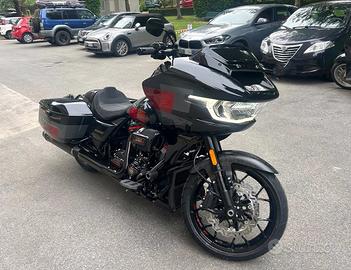 Harley-davidson Road Glide C.V.O. cvo st