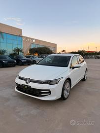 Golf 8 edition plus 1.5 115cv