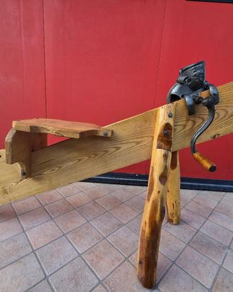 Sgranatrice per Mais Manuale con Panca in Legno