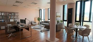 Appartamento uso ufficio/abitazione