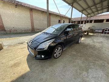 Peugeot 5008 2010 - 240000Km - problema a frizione