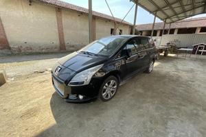 Peugeot 5008 2010 - 240000Km - problema a frizione