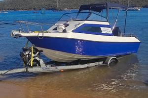 Semicabinato 6mt con carrello