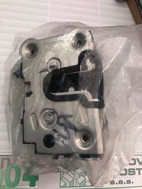 Serratura porta dacia duster nuova