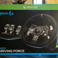 Volante Logitech G920 + postazione Trust GXT 1150