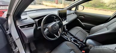 TOYOTA COROLLA CROSS 1.8 LOUNGE