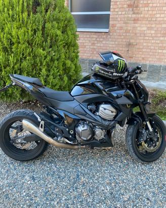 Kawasaki Z800 full black