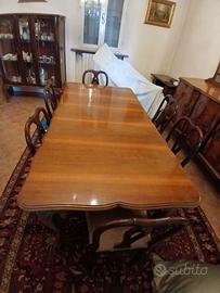 Tavolo in noce con 6 sedie