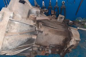 cambio fiat uno turbo 