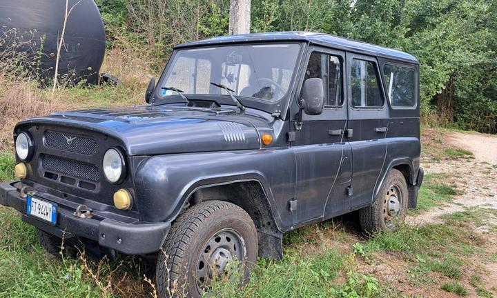 Fuoristrada UAZ Hunter