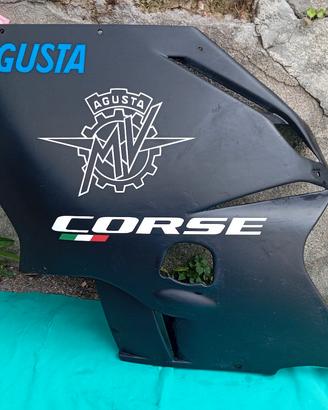 MV Agusta F4 old carene originali e vetroresina