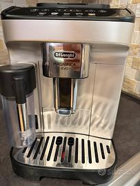 Macchina del caffè automatica semi nuova