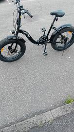 bicicletta pieghevole  wow bike