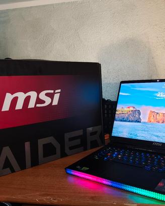 Laptop MSI Raider  i9 14900HX/ 4070/32GB/QHE 240HZ