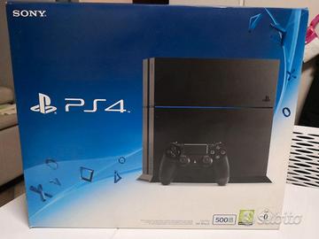 PS4 500GB CUH-1216A + Scatola + 2 Giochi