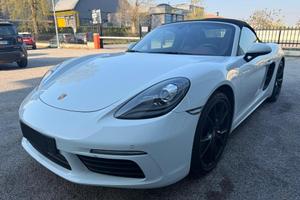 PORSCHE 718 Spyder 2.0