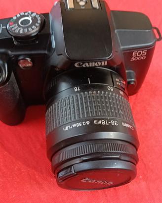 fotocamera analogica Canon 